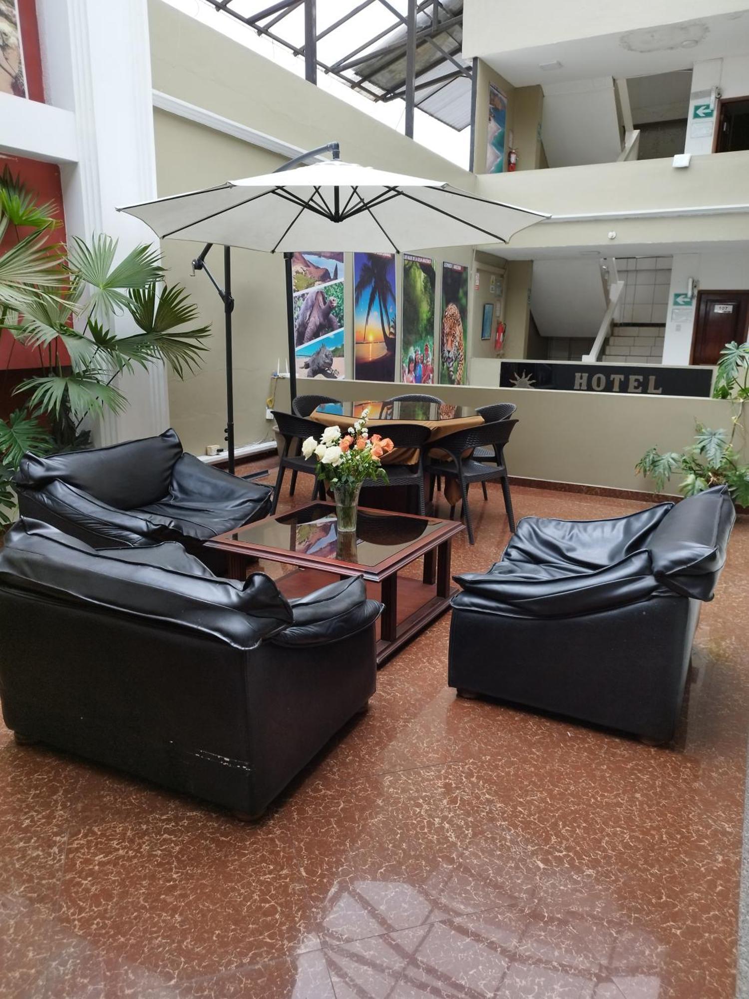 Hotel Puerta Del Sol Santo Domingo de los Colorados Exterior photo